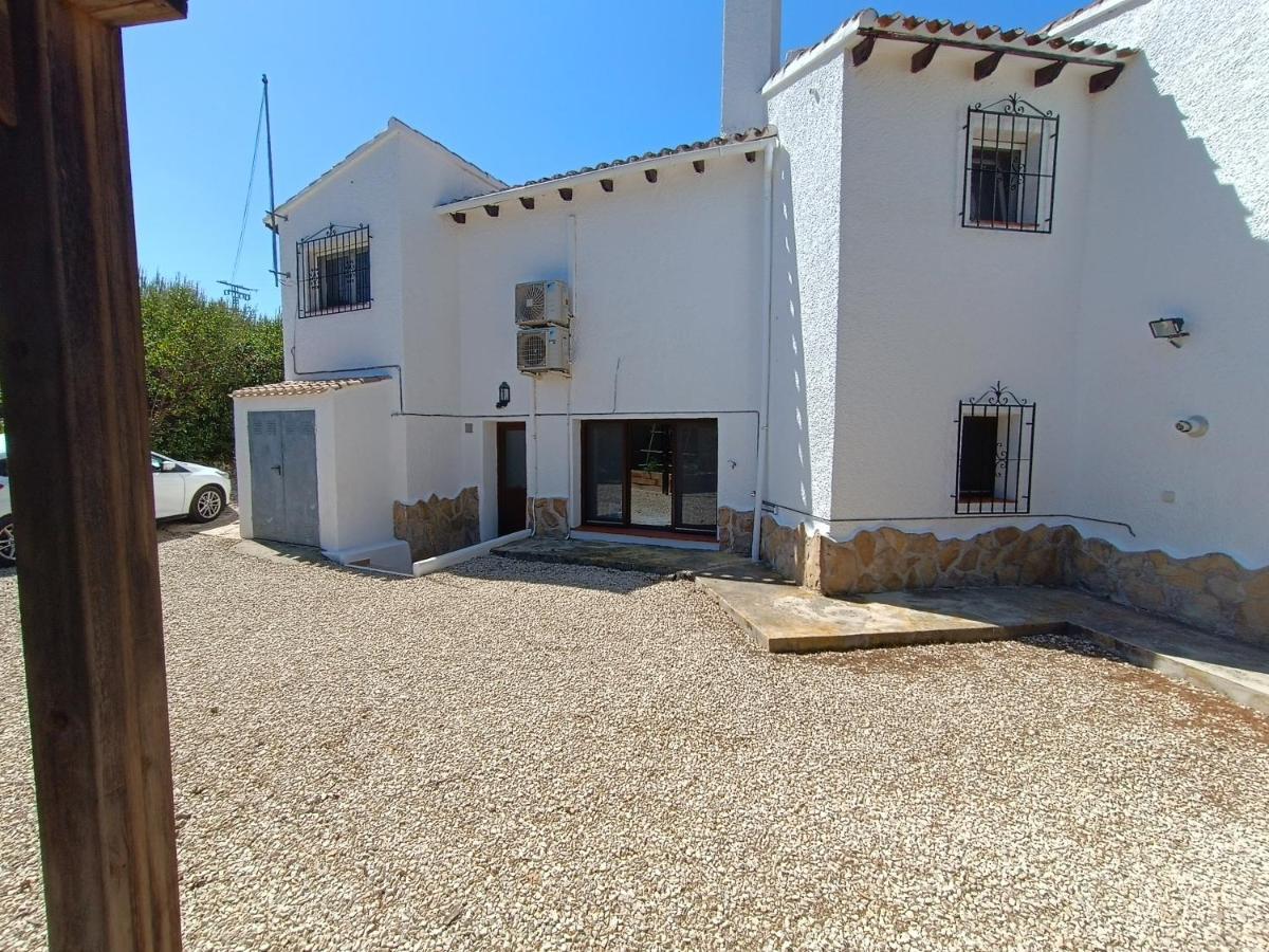 1-Bed Apartment Close To Moraira Town Centre Exterior foto